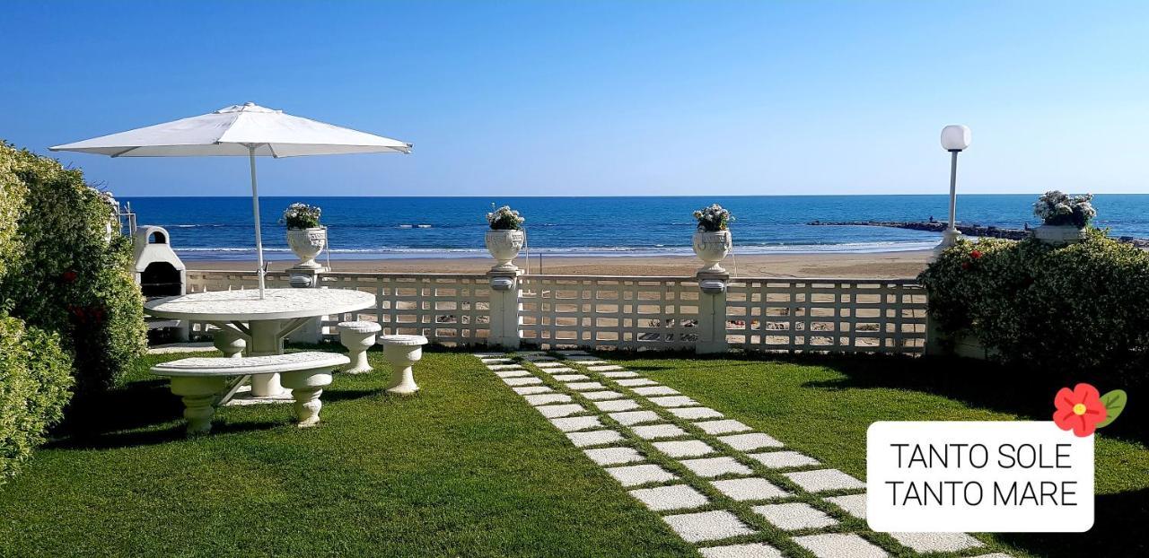 Casa Isa Villa Нетуно Екстериор снимка