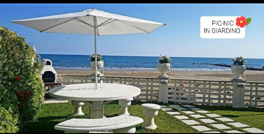 Casa Isa Villa Нетуно Екстериор снимка