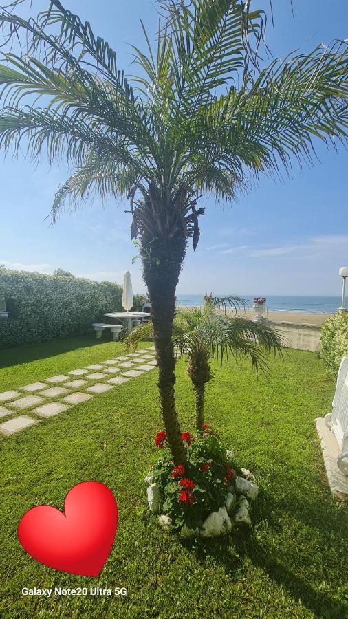 Casa Isa Villa Нетуно Екстериор снимка