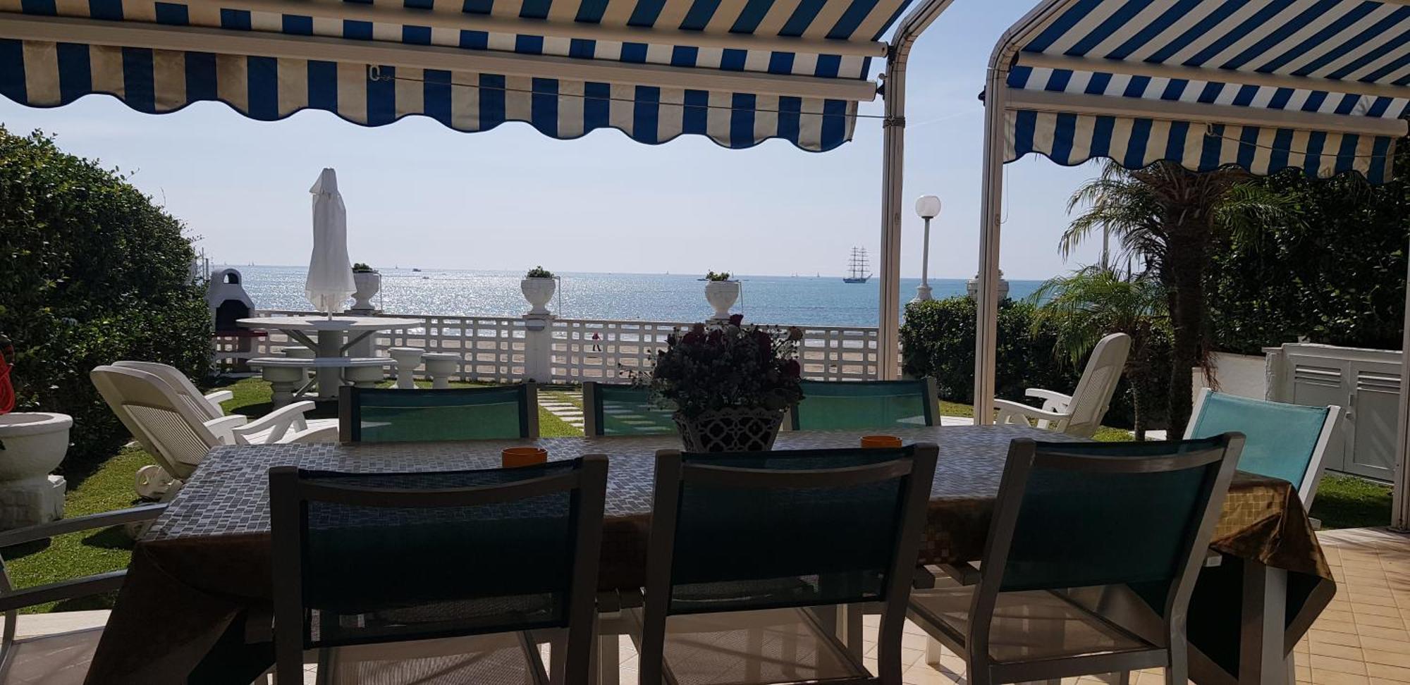 Casa Isa Villa Нетуно Стая снимка